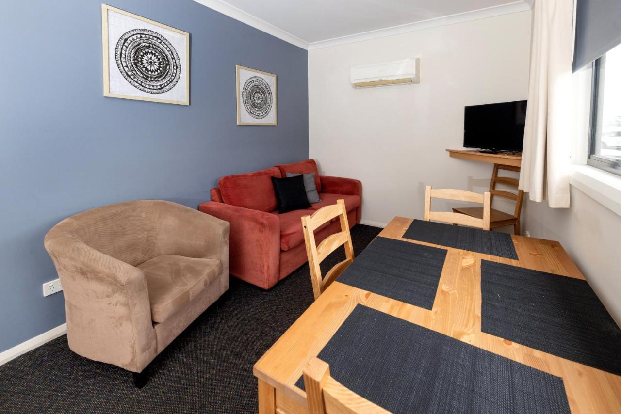 Big4 Hobart Airport Tourist Park Hotel Cambridge Bagian luar foto