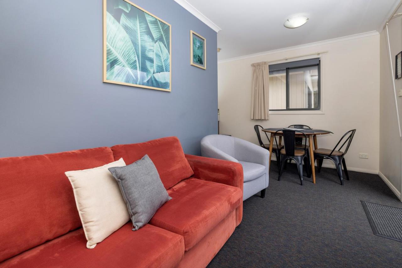 Big4 Hobart Airport Tourist Park Hotel Cambridge Bagian luar foto