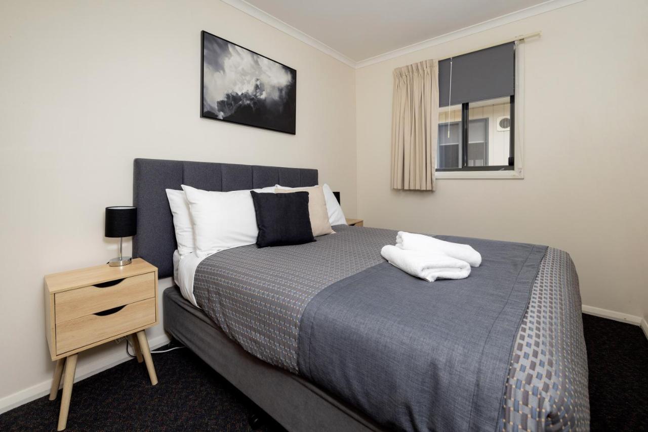 Big4 Hobart Airport Tourist Park Hotel Cambridge Bagian luar foto