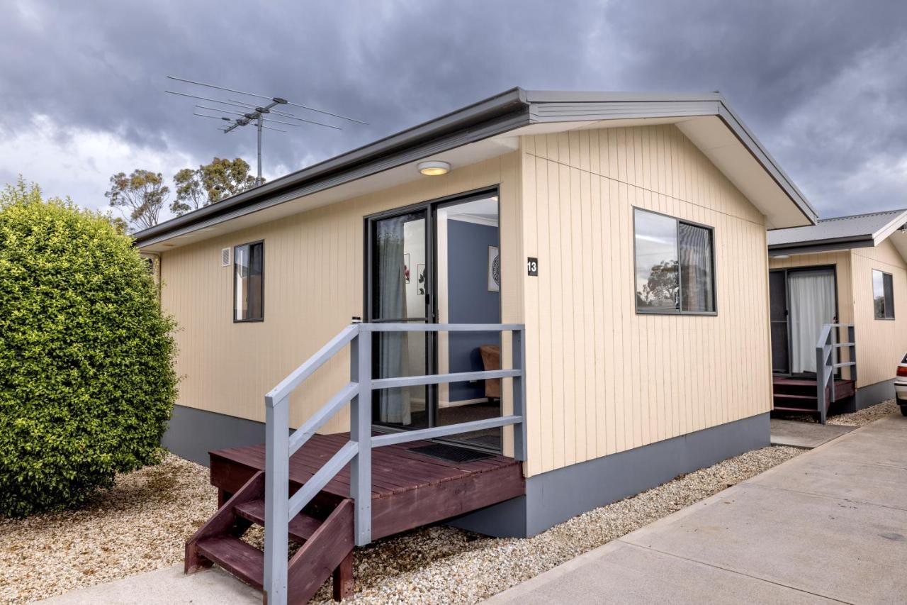 Big4 Hobart Airport Tourist Park Hotel Cambridge Bagian luar foto