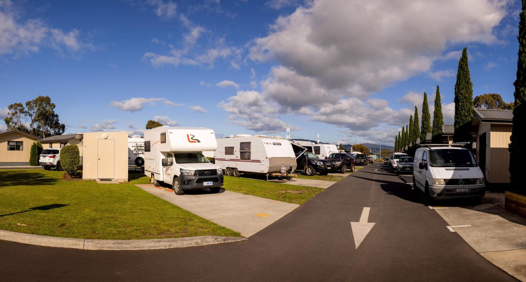 Big4 Hobart Airport Tourist Park Hotel Cambridge Bagian luar foto
